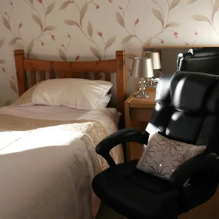 No 1 Bed & Breakfast 4*